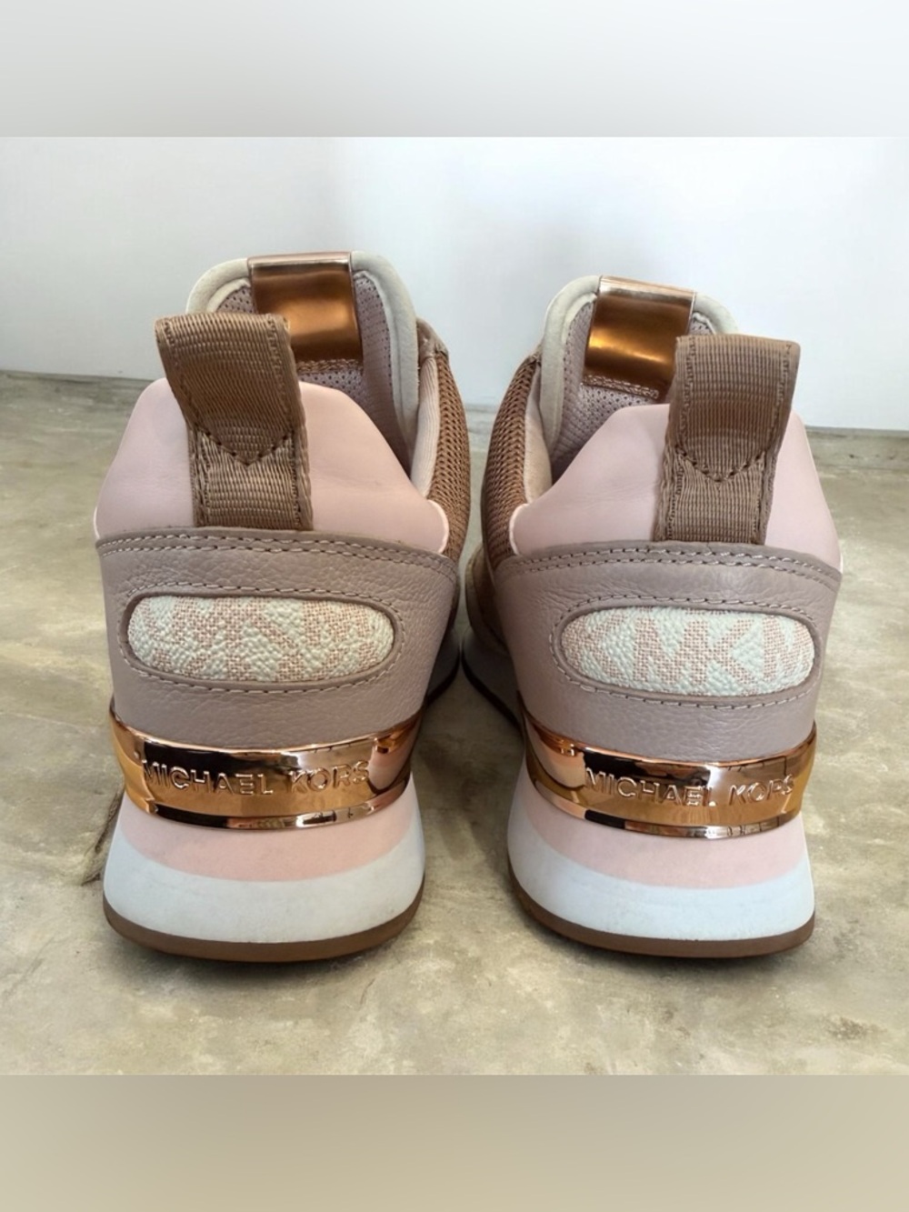 Michael Kors Wilma Suede & Logo Trainer – Soft Pink – Size 8.5 - Picture 5 of 10